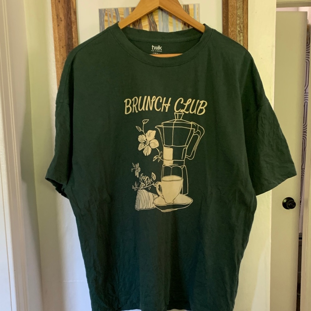 Oversize green “Bunch Club” graphic tee, organic cotton, XL